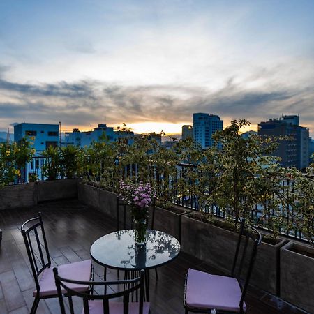 Louis Mo Apartment Da Nang Bagian luar foto